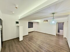 Unirii, Casa Poporului, birou 2 cam., parcare subterana inclusa, bloc 2012